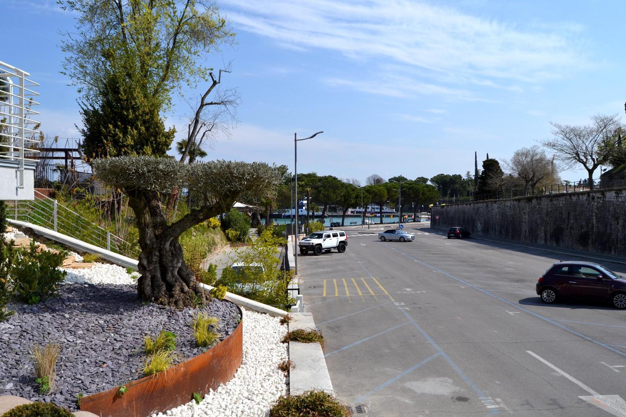 Aura Mura Peschiera del Garda Exterior foto